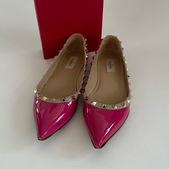 Valentino Black Rockstud Flats 40 (9) - Picture 1 of 7